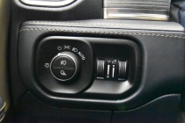 2019 RAM 1500 Limited 4x4 4dr Crew Cab 5.6 ft. SB Pickup - photothumb 29