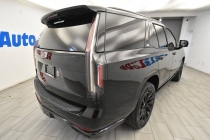 2023 Cadillac Escalade Sport Platinum 4x4 4dr SUV - photothumb 4