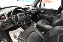 2020 Jeep Renegade Altitude 4x4 4dr SUV - photothumb 11