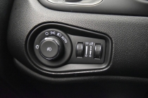 2020 Jeep Renegade Altitude 4x4 4dr SUV - photothumb 29