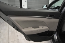 2018 Hyundai Elantra SEL 4dr Sedan (US) - photothumb 13