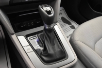 2018 Hyundai Elantra SEL 4dr Sedan (US) - photothumb 18