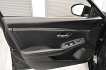 2023 Nissan Sentra SV 4dr Sedan - photothumb 12