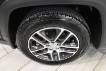 2019 Jeep Compass Latitude 4dr SUV - photothumb 9