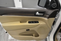 2021 Jeep Grand Cherokee Overland 4x4 4dr SUV - photothumb 12