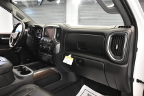 2019 Chevrolet Silverado 1500 RST 4x4 4dr Crew Cab 5.8 ft. SB - photothumb 16