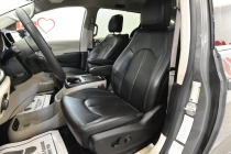 2023 Chrysler Pacifica Touring L 4dr Mini Van - photothumb 10