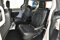 2023 Chrysler Pacifica Touring L 4dr Mini Van - photothumb 13