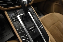 2020 Porsche Macan Base AWD 4dr SUV - photothumb 21