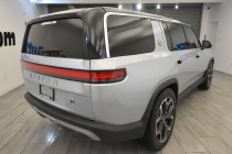 2023 Rivian R1S Launch Edition AWD 4dr SUV - photothumb 4