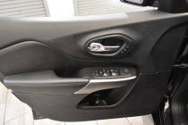 2020 Jeep Cherokee High Altitude 4x4 4dr SUV - photothumb 12