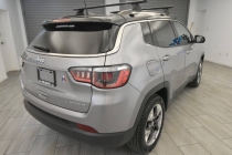 2018 Jeep Compass Limited 4x4 4dr SUV - photothumb 4