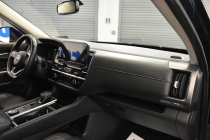 2022 Nissan Pathfinder SL AWD 4dr SUV - photothumb 16