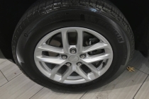 2021 Jeep Grand Cherokee L Laredo 4x4 4dr SUV - photothumb 9