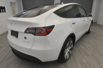 2021 Tesla Model Y Long Range AWD 4dr Crossover - photothumb 4