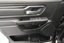 2019 RAM 1500 Big Horn 4x4 4dr Crew Cab 5.6 ft. SB Pickup - photothumb 12