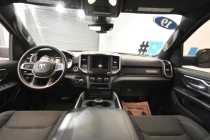 2019 RAM 1500 Big Horn 4x4 4dr Crew Cab 5.6 ft. SB Pickup - photothumb 16