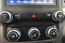 2019 RAM 1500 Big Horn 4x4 4dr Crew Cab 5.6 ft. SB Pickup - photothumb 18