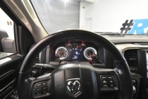 2017 RAM 1500 Night 4x4 4dr Crew Cab 5.5 ft. SB Pickup - photothumb 22