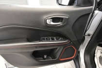 2018 Jeep Compass Trailhawk 4x4 4dr SUV - photothumb 12