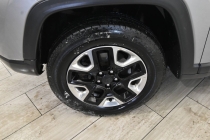 2018 Jeep Compass Trailhawk 4x4 4dr SUV - photothumb 9