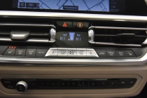 2019 BMW 3 Series 330i xDrive AWD 4dr Sedan - photothumb 19