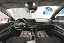 2021 Hyundai Elantra SEL 4dr Sedan - photothumb 16