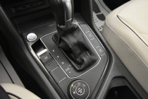 2019 Volkswagen Tiguan SEL Premium R Line 4Motion AWD 4dr SUV - photothumb 17