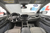 2023 GMC Terrain SLT AWD 4dr SUV - photothumb 16