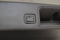 2023 GMC Terrain SLT AWD 4dr SUV - photothumb 36