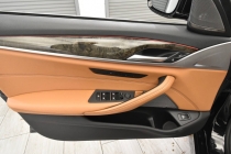 2022 BMW 5 Series 530i xDrive AWD 4dr Sedan - photothumb 12