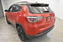 2021 Jeep Compass Altitude 4x4 4dr SUV - photothumb 2