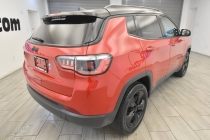 2021 Jeep Compass Altitude 4x4 4dr SUV - photothumb 4