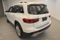 2022 Mercedes-Benz GLB GLB 250 4MATIC AWD 4dr SUV - photothumb 2