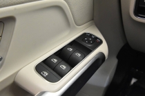 2022 Mercedes-Benz GLB GLB 250 4MATIC AWD 4dr SUV - photothumb 27