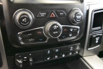 2016 RAM 1500 Sport 4x4 4dr Crew Cab 5.5 ft. SB Pickup - photothumb 18