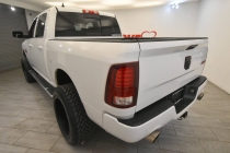 2016 RAM 1500 Sport 4x4 4dr Crew Cab 5.5 ft. SB Pickup - photothumb 2