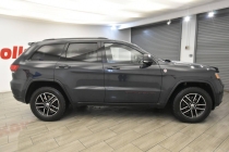 2017 Jeep Grand Cherokee Trailhawk 4x4 4dr SUV - photothumb 5