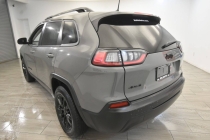 2023 Jeep Cherokee Altitude Lux 4x4 4dr SUV - photothumb 2