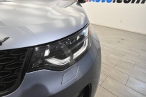 2019 Land Rover Discovery HSE Luxury AWD 4dr SUV - photothumb 8