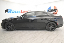 2019 Chrysler 300 S 4dr Sedan - photothumb 1