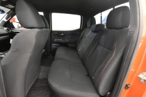 2016 Toyota Tacoma TRD Off Road 4x4 4dr Double Cab 5.0 ft SB 6A - photothumb 13