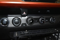 2016 Toyota Tacoma TRD Off Road 4x4 4dr Double Cab 5.0 ft SB 6A - photothumb 18