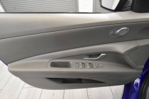 2023 Hyundai Elantra - photothumb 12