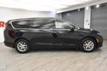 2024 Chrysler Pacifica Touring L 4dr Mini Van - photothumb 5
