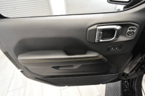 2025 Jeep Wrangler Sahara 4xe 4x4 4dr SUV - photothumb 12