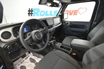 2025 Jeep Wrangler Willys 4xe 4x4 4dr SUV - photothumb 11