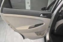 2021 Hyundai Tucson SEL AWD 4dr SUV - photothumb 16