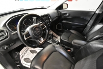 2018 Jeep Compass Altitude 4x4 4dr SUV - photothumb 11