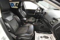 2018 Jeep Compass Altitude 4x4 4dr SUV - photothumb 13